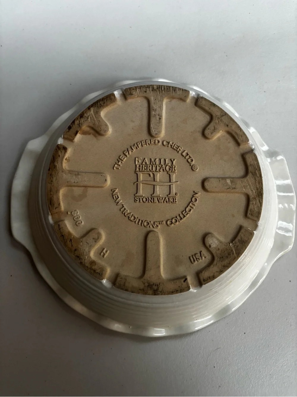 The Pampered Chef Deep Dish Pie Plate #1305 New Traditions Collection